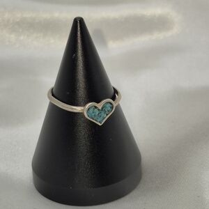 Very SWEET Sterling Silver Turquoise Heart Ring.  Size 7. Heart Shaped.